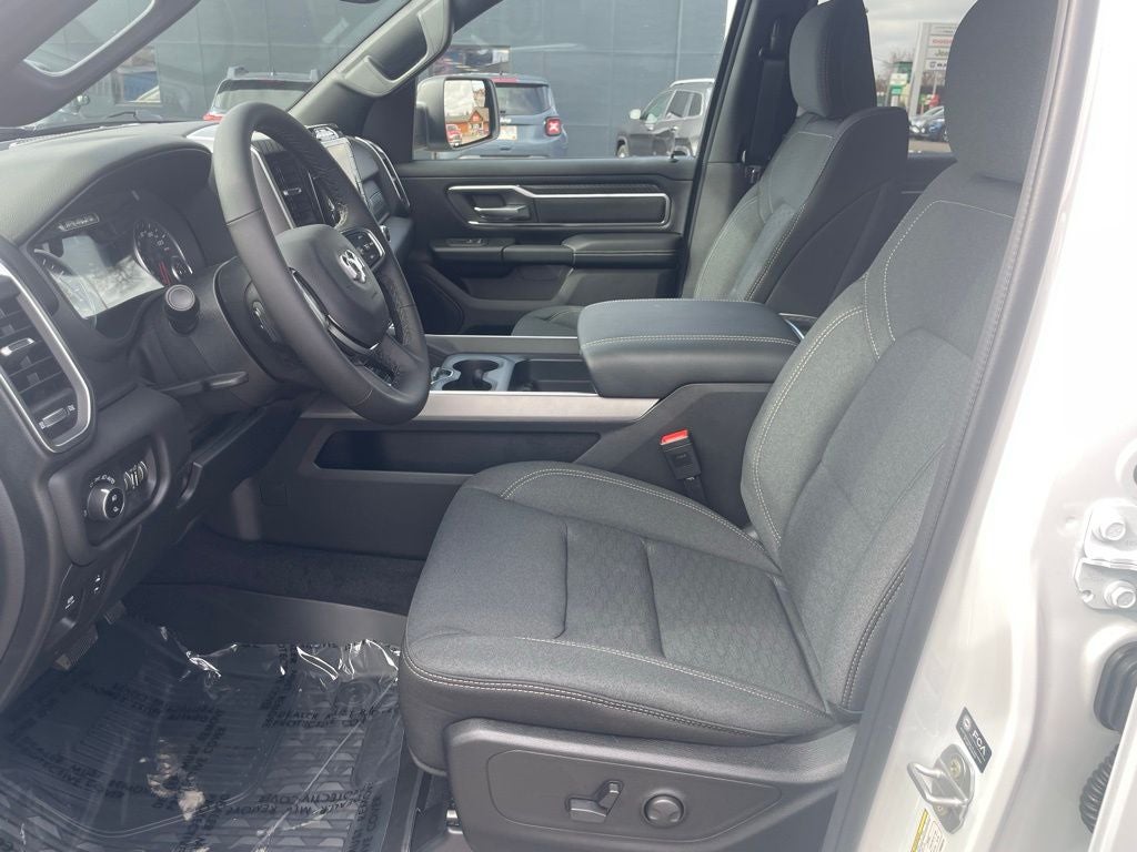 2026 RAM Ram 1500 RAM 1500 BIG HORN QUAD CAB 4X4 6'4' BOX