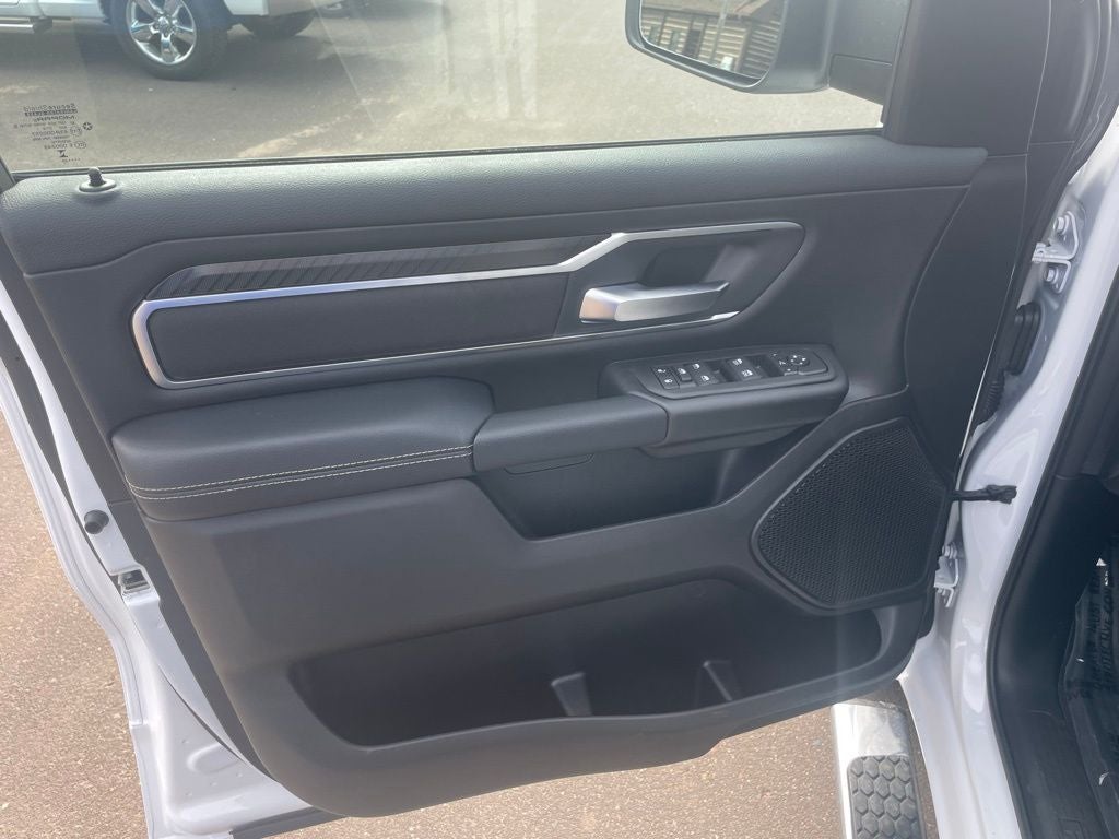 2026 RAM Ram 1500 RAM 1500 BIG HORN QUAD CAB 4X4 6'4' BOX