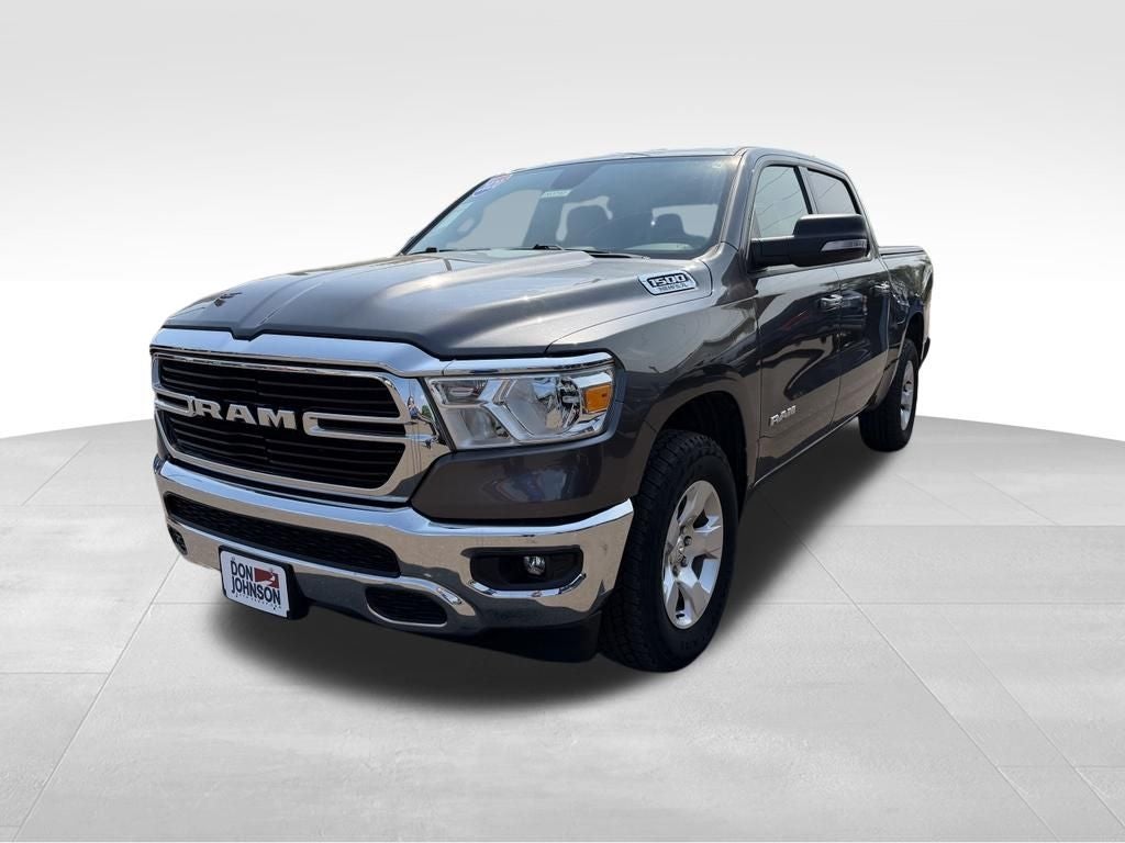 2020 RAM 1500 Big Horn Crew Cab 4x4 5'7' Box