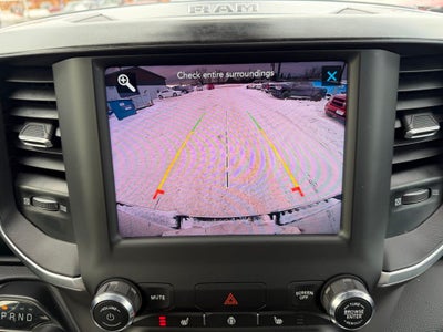 2021 RAM 1500 Big Horn Crew Cab 4x4 5'7' Box