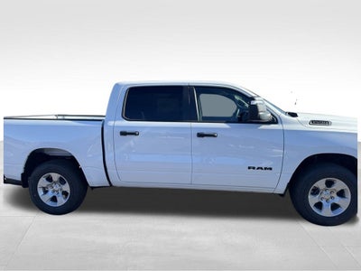 2026 RAM Ram 1500 RAM 1500 TRADESMAN CREW CAB 4X4 5'7' BOX