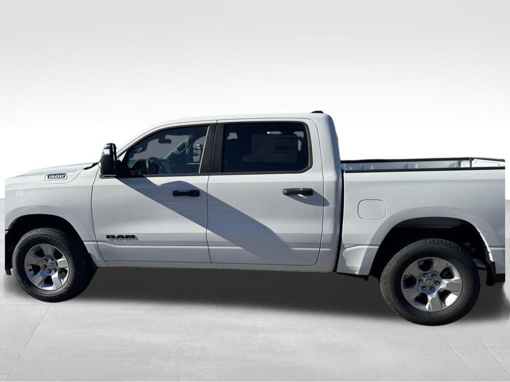 2026 RAM Ram 1500 RAM 1500 TRADESMAN CREW CAB 4X4 5'7' BOX