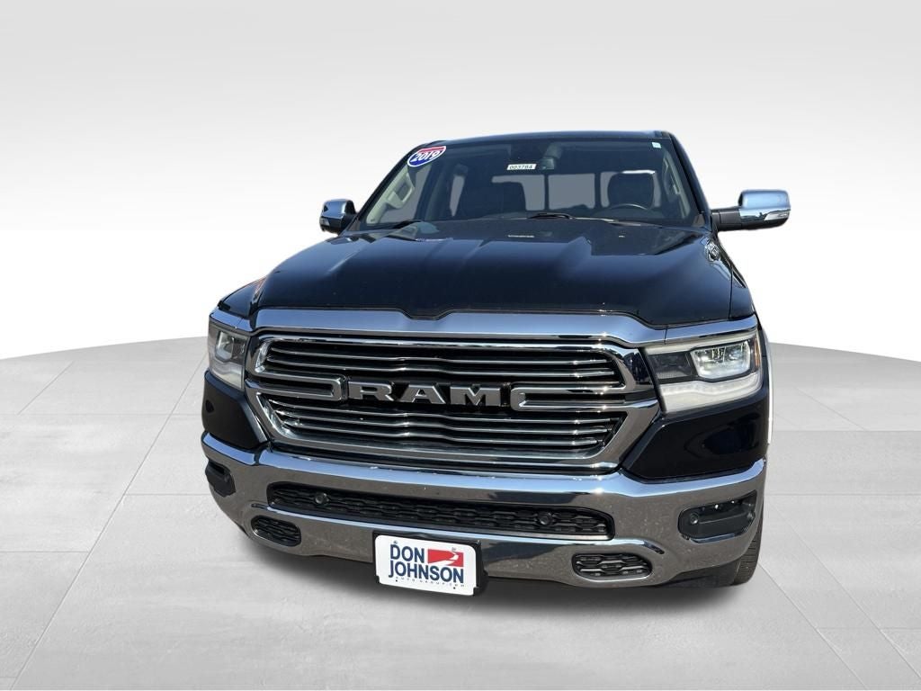 2019 RAM 1500 Laramie Crew Cab 4x4 5'7' Box