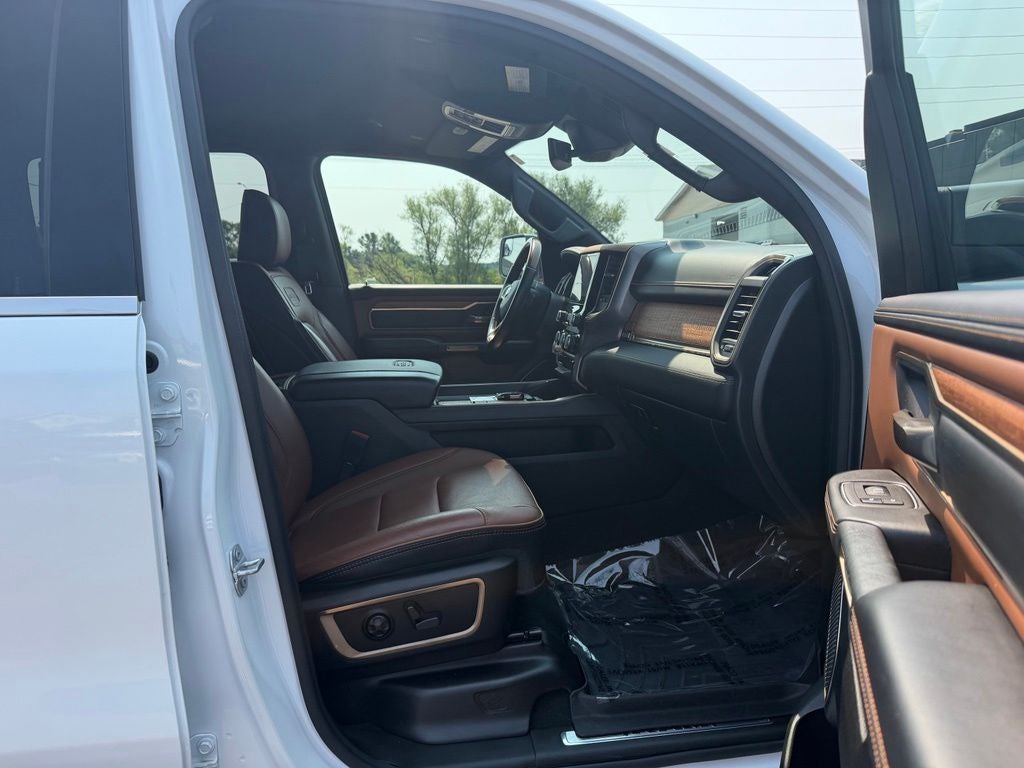 2022 RAM 1500 Limited Longhorn Crew Cab 4x4 5'7' Box