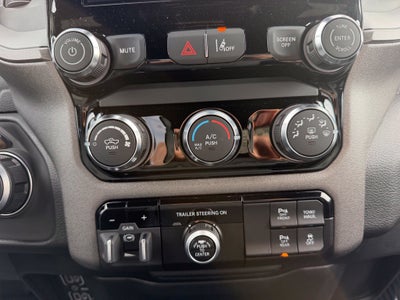 2026 RAM 1500 Tradesman Crew Cab 4x4 6'4' Box