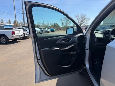 2022 Chevrolet Traverse AWD LT Leather