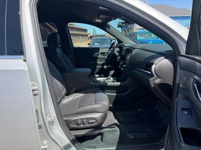 2022 Chevrolet Traverse AWD LT Leather