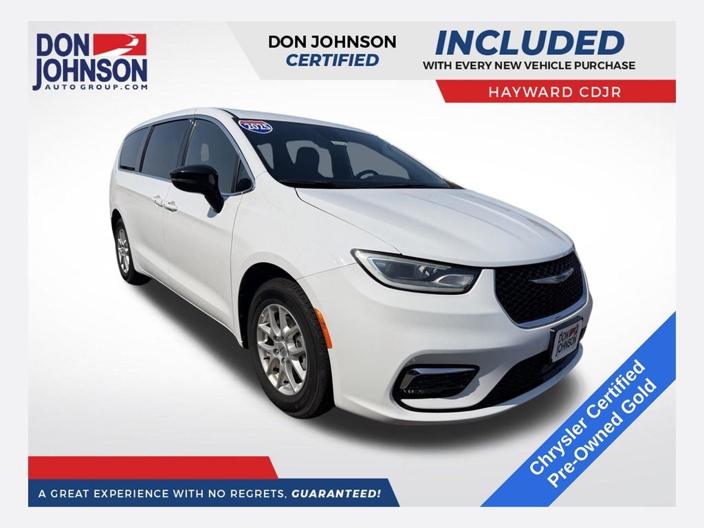 2025 Chrysler Pacifica Select