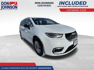 2026 Chrysler Pacifica PACIFICA SELECT AWD