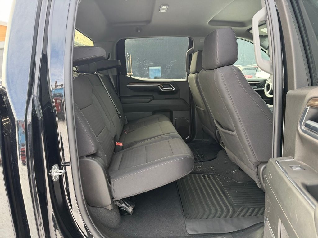 2025 Chevrolet Silverado 1500 4WD Crew Cab Standard Bed LT