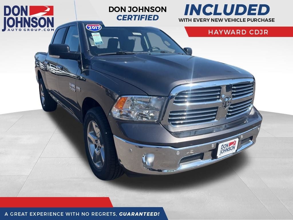 2017 RAM 1500 Big Horn Crew Cab 4x4 5'7' Box