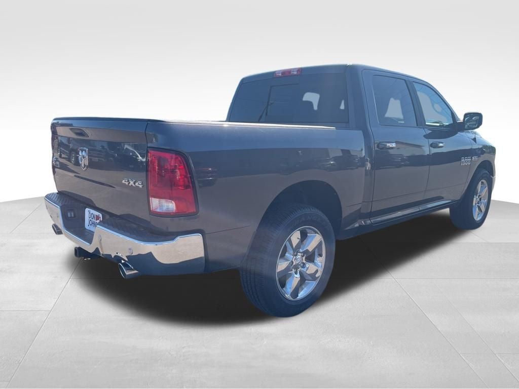 2017 RAM 1500 Big Horn Crew Cab 4x4 5'7' Box