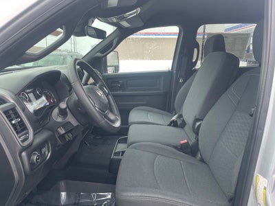 2026 RAM Ram 2500 RAM 2500 BLACK EXPRESS CREW CAB 4X4 6'4' BOX